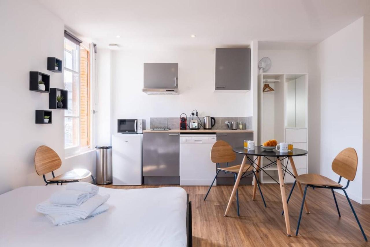 Annecy Centre - L'Ancolie - Appartement Buitenkant foto